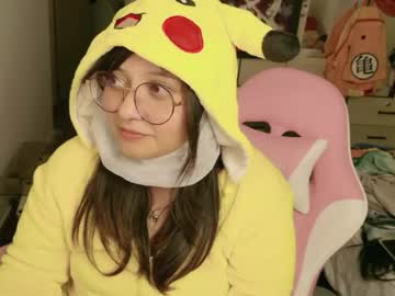 iam_zoechan cam model profile image